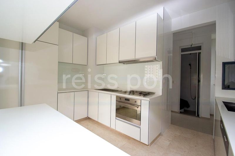 3 Bed Condo for Sale in  The Trizon - Image 4